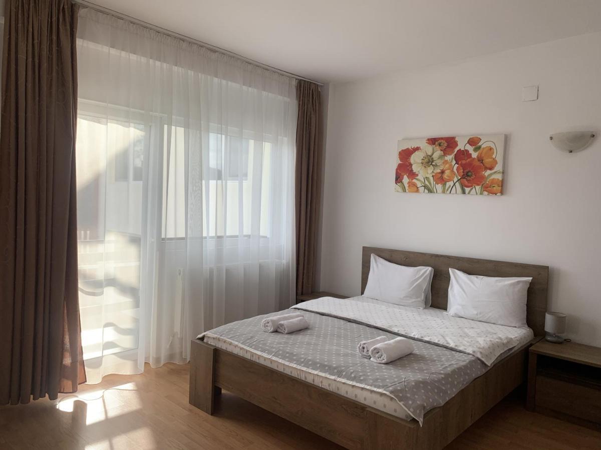 Casa Ana Serena Ieşelniţa Buitenkant foto